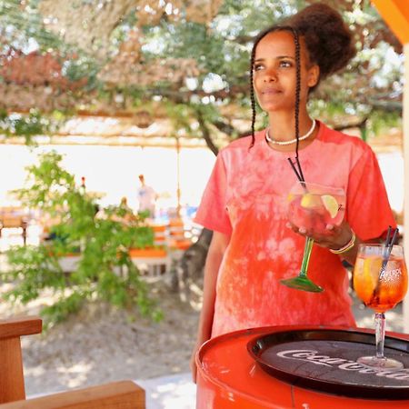 Caraibe Resort Нэводари Экстерьер фото